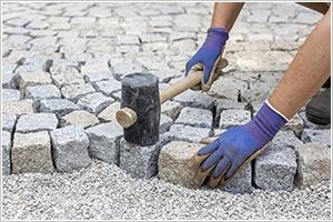 やる気のある人大歓迎！戸建ての外構工事・造成工事の現場スタッフ募集中！