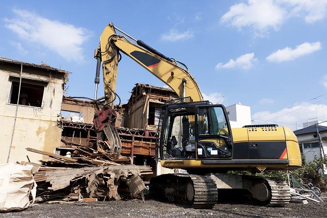 重機オペレーター（解体工事）｜日給1.7万〜｜資格支援＆家族手当あり｜藤沢市