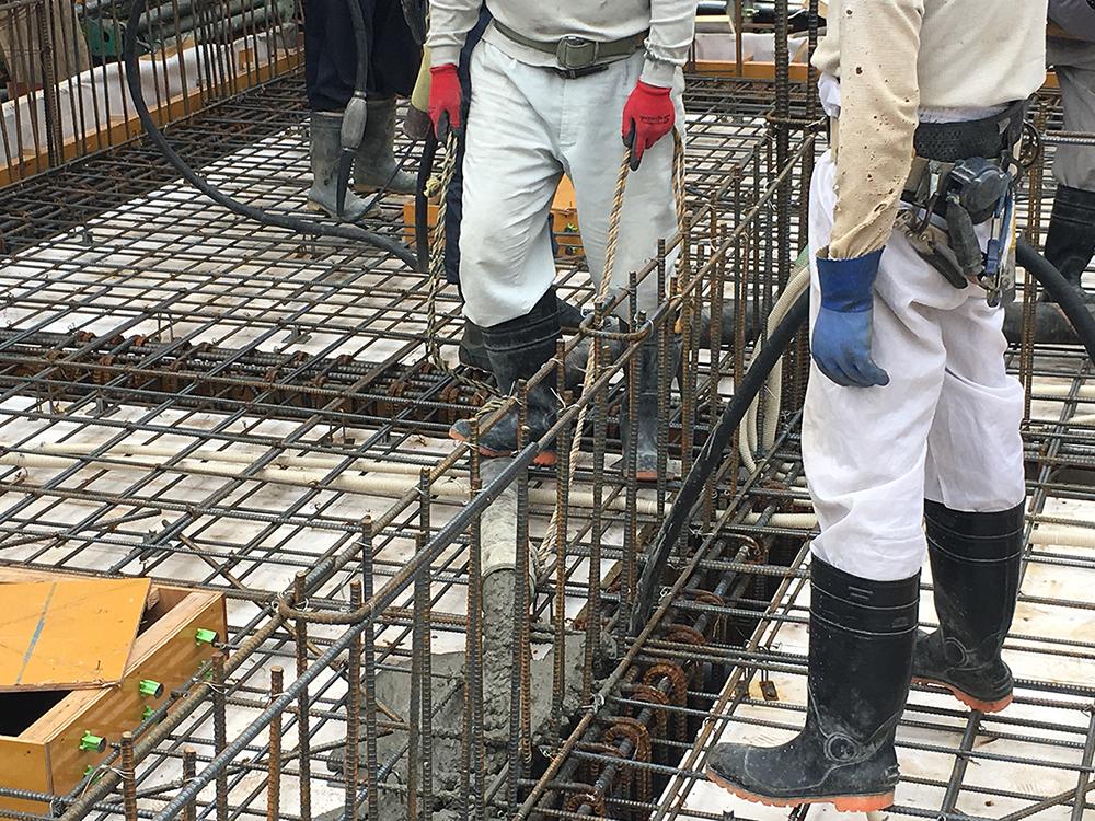 建設現場の施工管理・現場代理人（経験者優遇）｜月給35万円〜・車通勤可｜埼玉県川口市